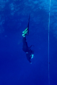 Michael Naef disapearing into the blue